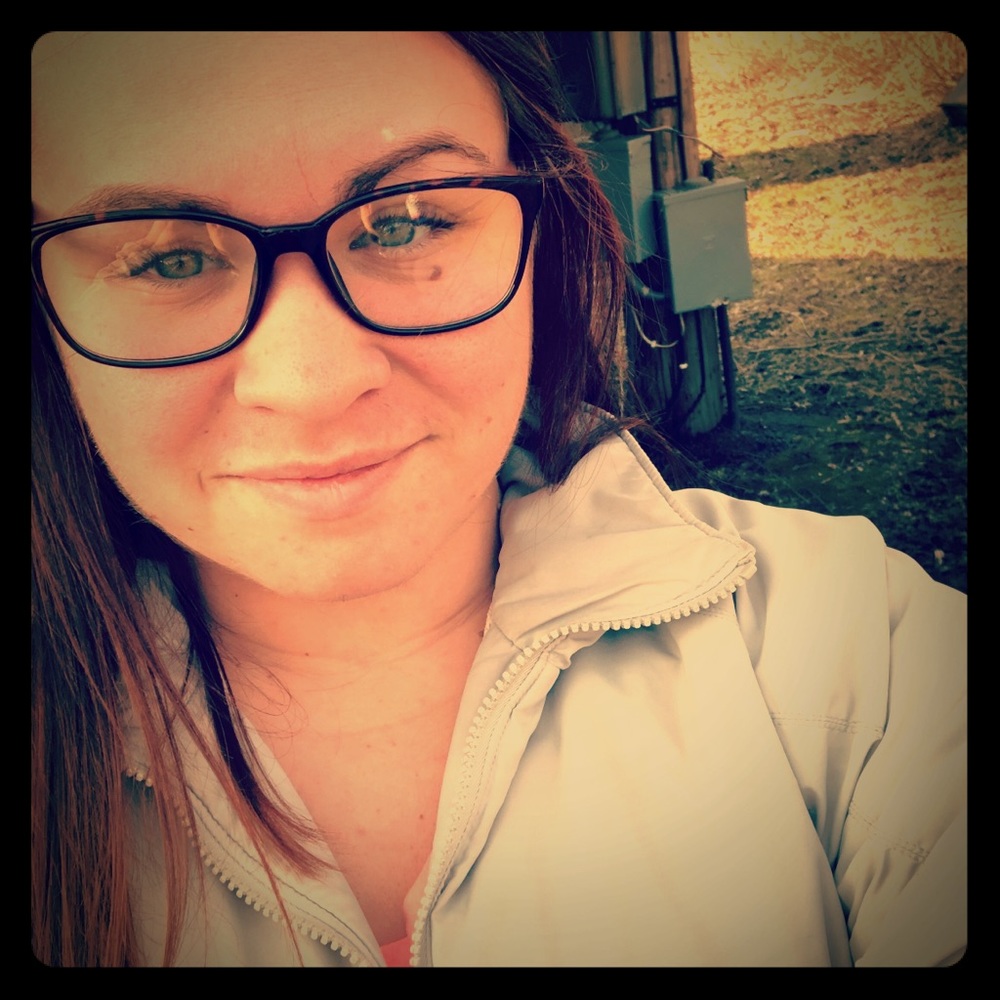 Meet your Posher, Kaitlyn